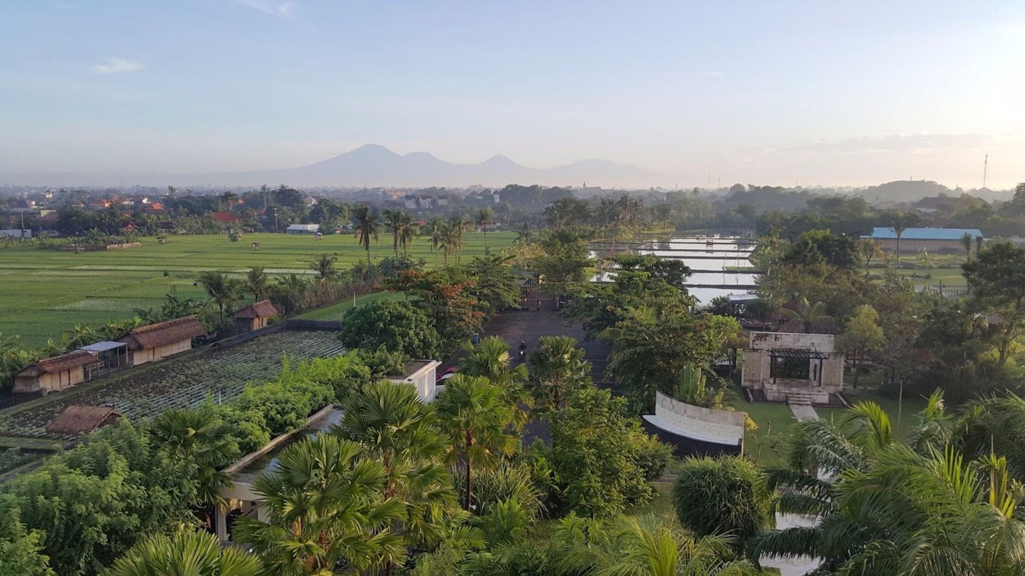 Seminyak Garden Hotel Dalung  Exterior photo